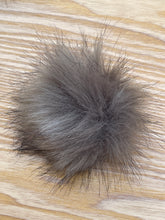 Load image into Gallery viewer, Imitation Rabbit Fur Pom Poms