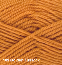 Load image into Gallery viewer, Crucci Snow Fleece 8ply Wool - Discontinued