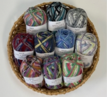 Load image into Gallery viewer, Crucci 4Ply Sock Yarn
