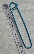 Load image into Gallery viewer, Stitch Holders - 6 Sizes