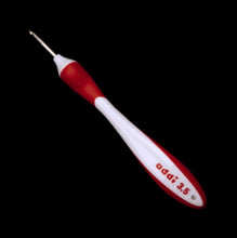 Load image into Gallery viewer, Addi Swing crochet hook 3.5mm red