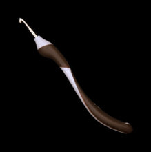 Load image into Gallery viewer, Addi Swing crochet hook 5mm chocolate side view