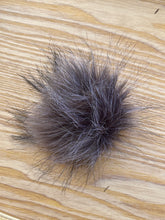 Load image into Gallery viewer, Imitation Rabbit Fur Pom Poms
