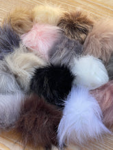 Load image into Gallery viewer, Imitation Rabbit Fur Pom Poms
