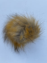 Load image into Gallery viewer, Imitation Rabbit Fur Pom Poms
