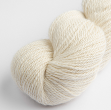 Load image into Gallery viewer, Amano Ayni Baby Alpaca with Mulberry Silk 4ply
