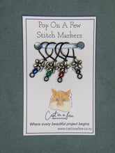 Load image into Gallery viewer, Pop On A Few &quot;Charming&quot; - 9mm Stitch Markers, Silver Daisy and Glass Seed Beads

